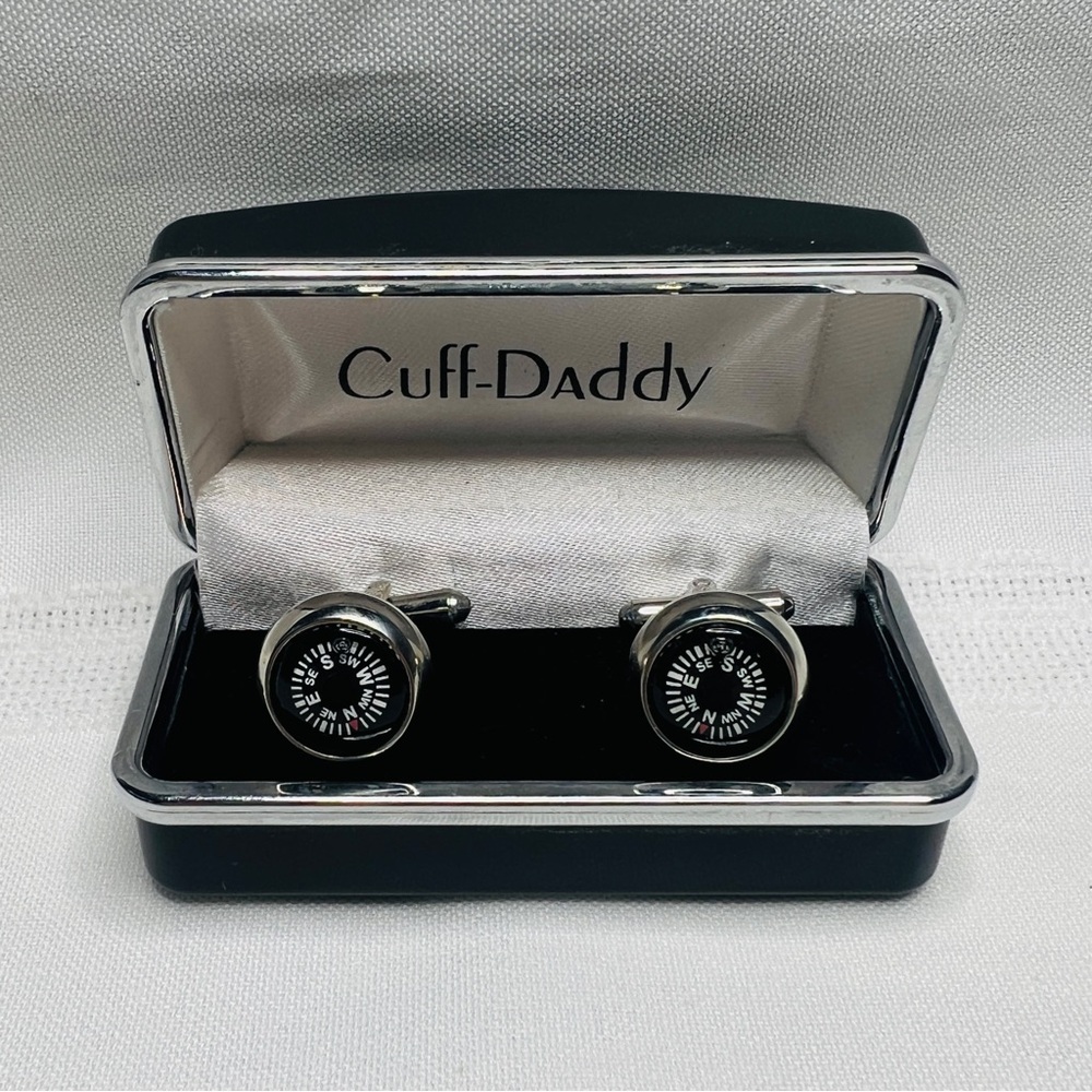 Cuff-Daddy Stainless‎ Steel Compass Cufflinks Cuff Links Original Box Like New